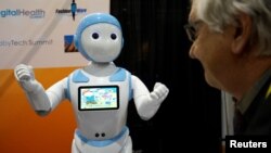 Avatar iPal robot pravi društvo deci i starijim ljudima. 