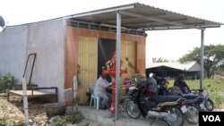 Khan Lai’s house in Poipet, Banteay Meanchey province, Cambodia. (Sun Narin/VOA Khmer) 