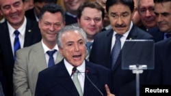 Michel Temer, sabon shugaban Brazil natsawon watanni shida lokacin da ake shari'ar shugabar kasar da yanzu aka dakatar da ita