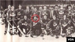 ბახუტაშვილი ცსკა-ში, გვერდით ჰოკეის ლეგენდა სერგეი ფეტისოვი, 1989 წელი