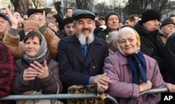 Supporters attend a campaign rally of Ukrainian President Petro Poroshenko in the western city of Lviv on March 28, 2019, ahead of the presidential election on March 31.