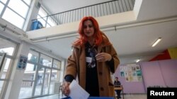 Glasanje u prvom krugu predsjedničkih izbora u Crnoj Gori (Foto: REUTERS/Stevo Vasiljevic)