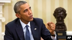 바락 오바마 미국 대통령이 지난 16일 백악관에서 미국 정부의 에볼라 사태 대응 노력에 대해 설명하고 있다.