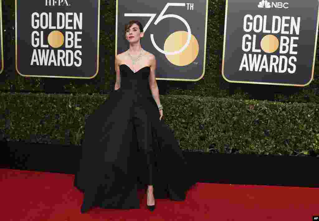 Alison Brie arrives at the 75th annual Golden Globe Awards at the Beverly Hilton Hotel on Sunday, Jan. 7, 2018, in Beverly Hills, Calif. (Photo by Jordan Strauss/Invision/AP)