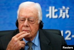 美国前总统卡特在北京大学的座谈会上（2012年12月12日）