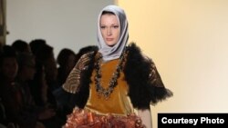 Salah seorang model imigran yang tampil di panggung New York Fashion Week (Foto courtesy: Afida Sukma)