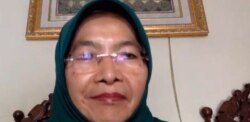Komisioner Perempuan, Maria Ulfah Anshor, Jumat 22 Mei 2020, dalam tangkapan layar. (Foto: VOA/Anugrah Andriansyah)