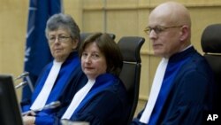 지난해 12월 로랑 그바그보 전 코트디부아르 대통령의 재판에 참석한 국제사법재판소 재판관들. (자료사진)