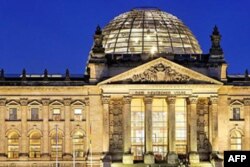 Markaziy Osiyo siyosatchilari Bundestag faoliyati bilan tanishdi