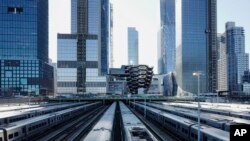 This April 1, 2019, photo shows the Long Island Railroad storage yards and buildings at Hudson Yards in New York. Amazon has signed a lease for a new office space in Manhattan that will house more than 1,500 employees.