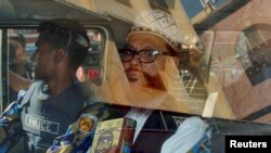 Delvar Husayn Saidiy 1971-yilda Bangladesh va Pokiston o’rtasida mustaqillik uchun kechgan urush paytida sodir etilgan qatliom va jinsiy zo’rlashlarda aybdor topildi