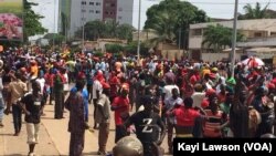 Les manifestants demandent le départ du président Faure Gnassingbé à la tête du Togo depuis 2005