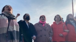 Jurnalistlər "Media haqqında" qanun layihəsinə etiraz olaraq aksiya keçirib