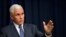 Indiana Valisi Mike Pence