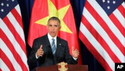 Obama Vietnam