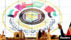 KTT Dewan Kerja Sama Teluk (Gulf Cooperation Council/GCC) di Kuwait City, Kuwait, 5 Desember 2017. 