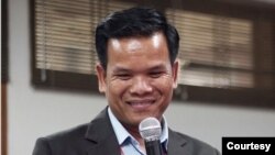 បណ្ឌិត សេង សារី អ្នក​វិភាគ​នយោបាយ​កម្ពុជា។ (រូបថត​ផ្ដល់​ឱ្យ​ដោយ​បណ្ឌិត សេង សារី)