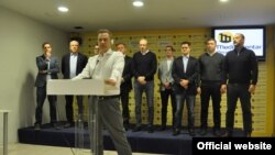 Konferencija za štampu vođa opozicije, nakon povređivanja lidera Levice Srbije Borka Stefanovića u Kraljevu, u Medijacentru u Beogradu, 24. novembra 2018. (Foto: Medijacentar Beograd)