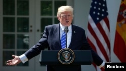 美国川普总统在白宫玫瑰园举行的记者会上讲话（2017年9月26日）