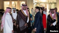 مارکو روبیو، وزیر خارجۀ ایالات متحده در میدان هوایی جده 