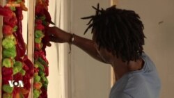 A Lagos, une exposition malodorante pour dénoncer le confinement