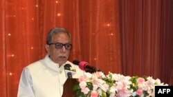 Presiden Bangladesh, Md Abdul Hamid di rumah kediaman Presiden di Bangabhaban, Dhaka, 7 Juni 2015.