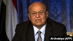 Presiden Yaman Abdu Rabbu Mansour Hadi memberikan pidato televisi dari Riyadh, Arab Saudi (foto: dok).