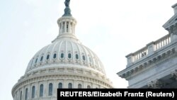 Zdanje Kapitol hila - sedišta američkog Senata (Foto: REUTERS/Elizabeth Frantz)