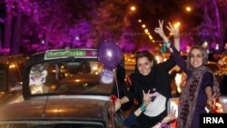 جشن پیروزی هواداران حسن روحانی در تهران 