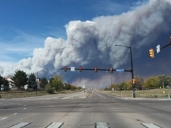 The Calwood Fire erupts west of Boulder Colo., Oct. 17, 2020, contributing to a record-setting fire season in the central Rocky Mountains. (Bryan Shuman)