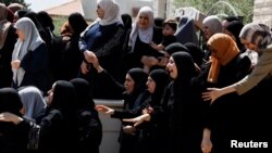 이스라엘 군사 작전 대응 중 사망한 팔레스타인 소총수의 장례식이 지난 5일 요르단강 서안에서 진행되고 있다. (자료사진)