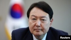 Presiden Korea Selatan Yoon Suk Yeol di Kantor Kepresidenan di Seoul, Korea Selatan, 18 April 2023. (Foto: REUTERS/Kim Hong-Ji)