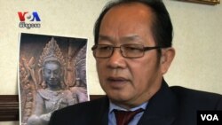 លោក​គុច ច័ន្ទលី ​ជនជាតិខ្មែរ​អាមេរិកាំង និង​​ជា​អ្នក​វិភាគ​​នយោបាយ​​ឯករាជ្យ​​អំពី​កម្ពុជា​