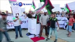 VOA60 DUNIYA: LIBYA Daruruwan Mutane a Tripoli Sun yi Zanga Zangar Nuna Adawa da Kasancewar Dakarun Faransa a Kasar.