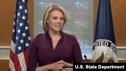 헤더 노어트 미국 국무부 대변인이 13일 정례브리핑에서 북한과의 대화 조건 등에 관해 설명했다. 노어트 대변인은 미-북 대화의 주제는 북한의 비핵화 의지가 돼야 하며, 아직 거기에 도달하지 못했다고 밝혔다.