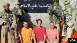Para sandera Eropa yang disandera oleh kelompok Al Qaida cabang Afrika utara atau AQIM (foto: dok).