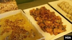 Lontong opor dan sambel goreng menjadi menu catering Artharini yang sering dipesan saat Idul Fitri.