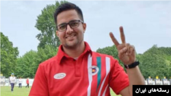 پوریا جلالی پور ملی پوش تیم تیروکمان معلولان پس از کسب سهمیه پارالمپیک ۲۰۲۰ از مسابقات هلند به ایران بازنگشت