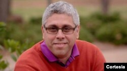 Dr. Luís C. Almeida