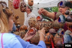 Artisan selling Native American crafts Santa Fe Plaza in Santa Fe, New Mexico.