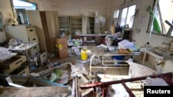Bệnh viện của MFS ở quận Abs, tỉnh Hajja bị hư hại sau cuộc không kích của liên minh do Ả rập Xê-ut dẫn đầu, ngày 16/8/2016.