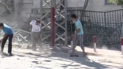 Gazans Clear Rubble, Re-Live Trauma