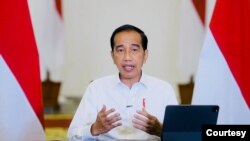 Presiden Jokowi mengklaim bahwa pihaknya tidak pernah membuat kebijakan yang menabrak konstitusional dalam penanganan pandemi. (Foto: Biro Setpres) 