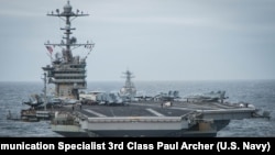 资料照片：美国海军尼米兹级核动力航空母舰乔治·华盛顿号。