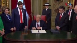 څېړونکي وايي د ټرمپ صدارتي فرمان به د امریکا په مرسته پاکستان کې د خیرښېګړې منصوبې اغېزمنې کړي