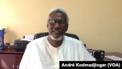 Professeur Mahamat Barko, président de l'université de N'Djamena, 22 septembre 2019. (VOA/André Kodmadjingar).