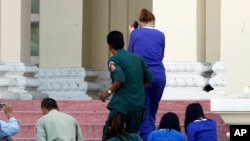 រូបឯកសារ៖ ស្រ្តីជនជាតិអូស្ត្រាលី Tammy Davis-Charles ដែលត្រូវបានចោទប្រកាន់ពីបទផ្តល់សេវាកម្មជួញដូរពពោះជំនួសនៅកម្ពុជា ត្រូវបានបញ្ជូនទៅសាលាឧទ្ធរណ៍កាលពីថ្ងៃទី០៧ ខែមករា ឆ្នាំ២០១៨។ 