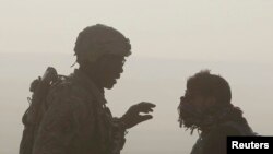 برنامۀ ویزۀ خاص مهاجرت ایالات متحده به آنعده از افغان ها به ویژه مترجمین افغان ویزه صادرمی کند که قوای امریکایی را در افغانستان کمک کرده اند
