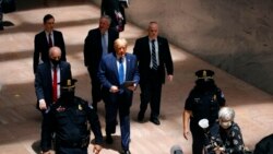 პრეზიდენტი ტრამპი სენატის შენობაში