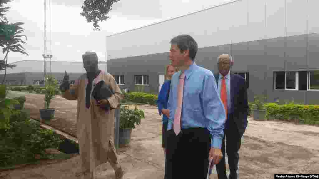 Ziyarar Darektar Muryar Amurka Amanda Bennett a Najeriya